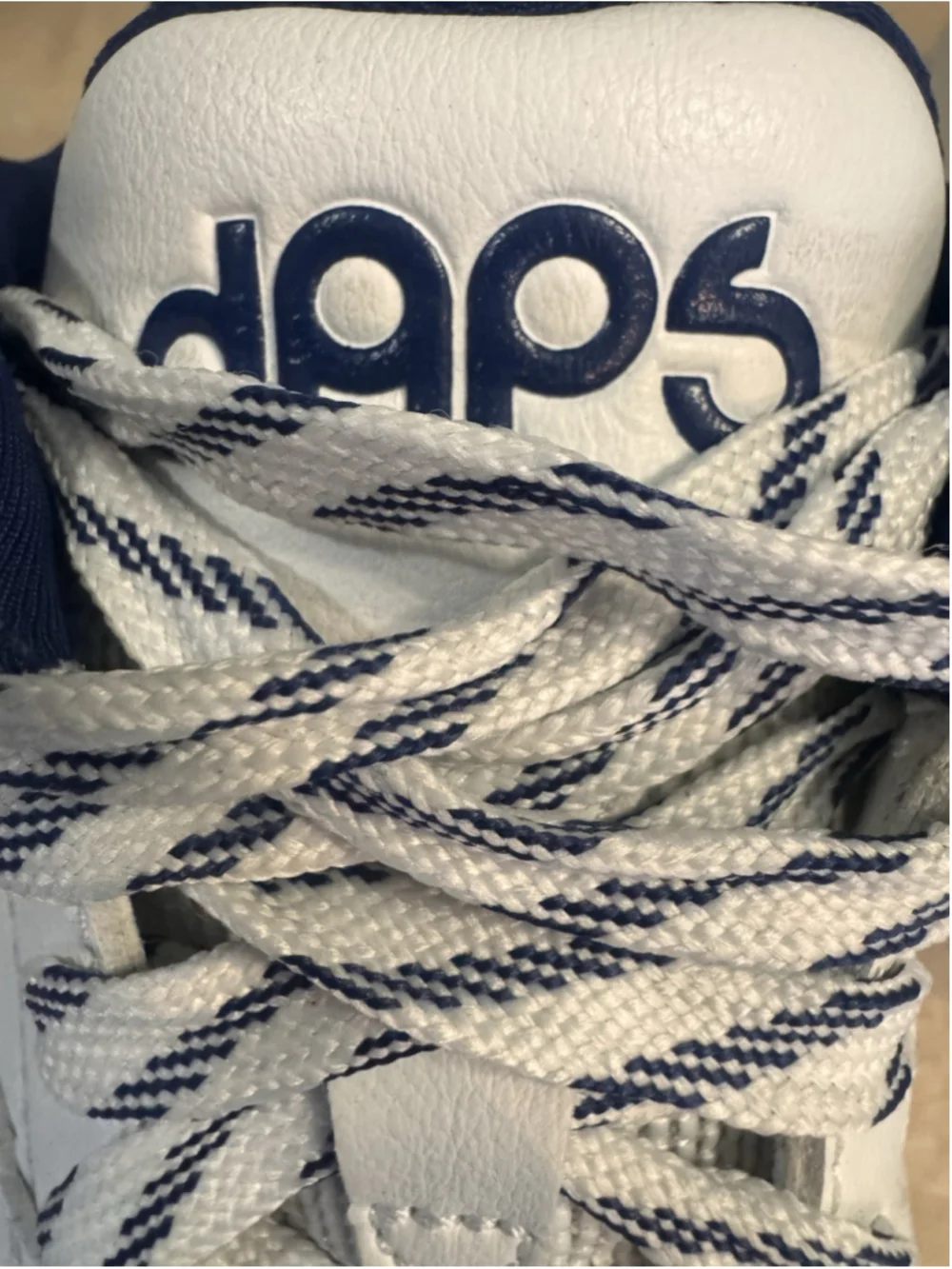 Daps Desi pickleball shoes, low Navy Blue/ White, Women's 9